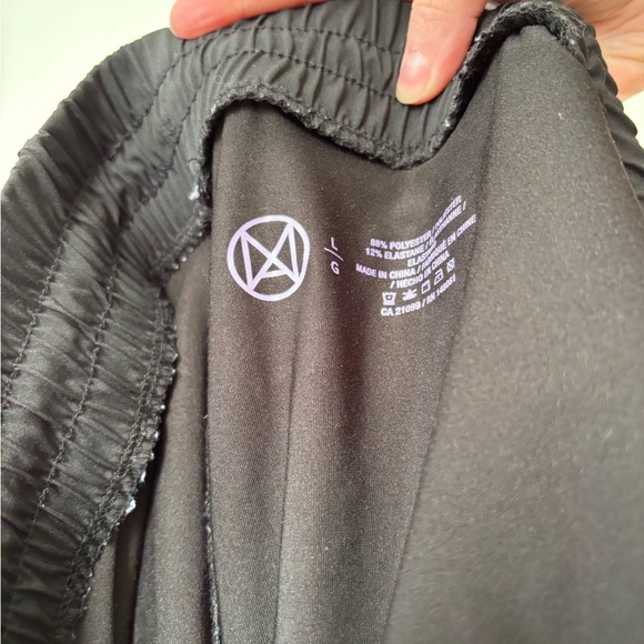 🎉4/30$🎉  Ardene Move Black Athletic Shorts – Size Large 🖤 - Picture 3 of 4